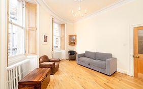 Joivy Charming Flat Near St Giles